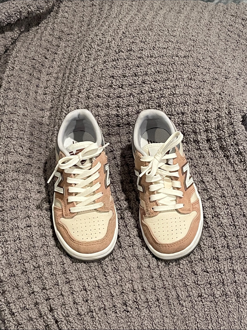 Kids New Balance 480 Cream & Tan Suede Low-Top Sneakers
